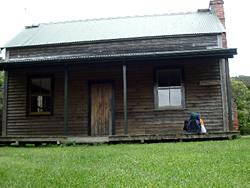 Whariwharangi&nbsp;Hut